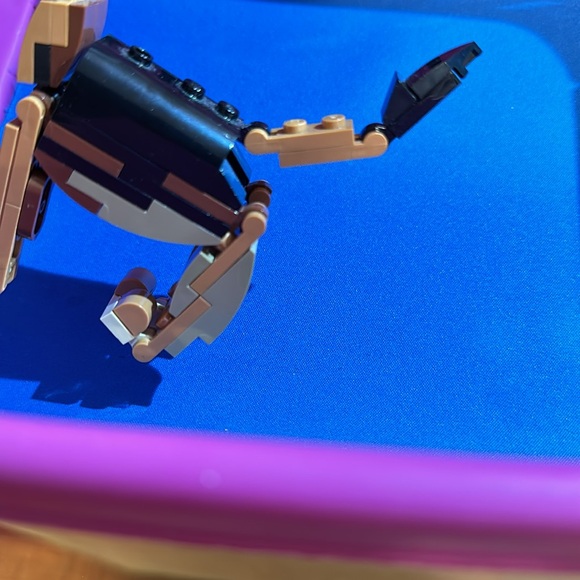 LEGO German Shepherd building blocks toy 30578 dog - Picture 4 of 7